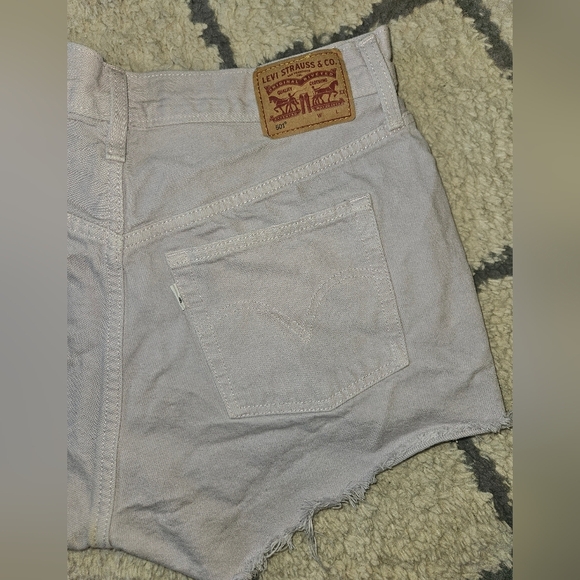 Levi's 501 Button Fly Lavender Jean Shorts Size 30 - Picture 1 of 6